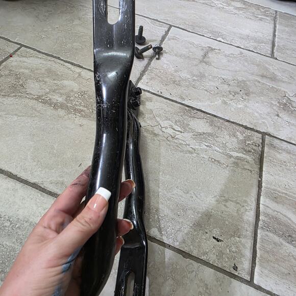 Front Left Right Bumper Bracket for Chevy Silverado 2500/3500HD 15-19 GMC Sierra - Picture 7 of 16